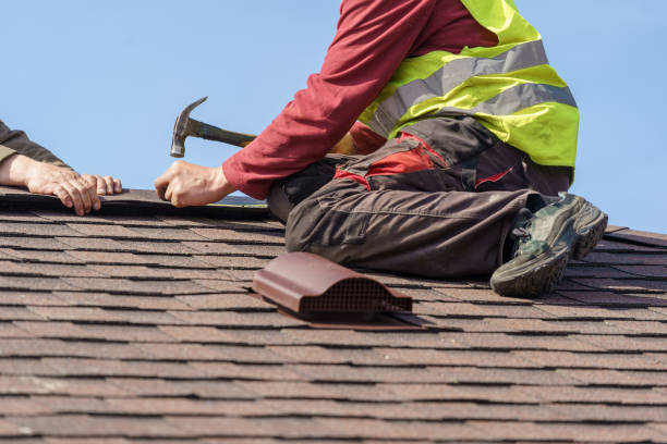 Best Flat Roof Repair Services  in West Unity, OH